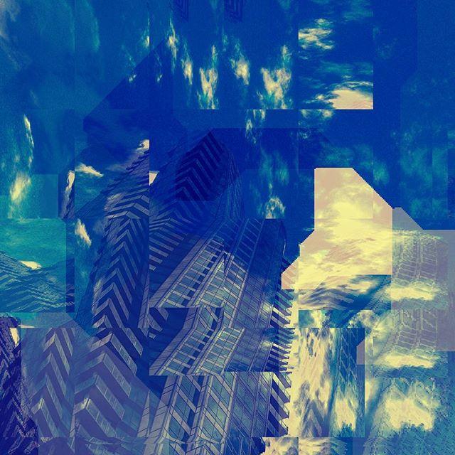 2RePARcsYKs #glitch #glitchart